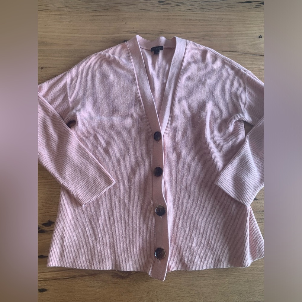 Ann Taylor Button Down V Neck Cardigan Long Sleeve Pink  Women’s Medium Preloved